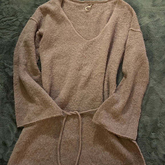 Free People Sweaters - Free People V neck Sweater